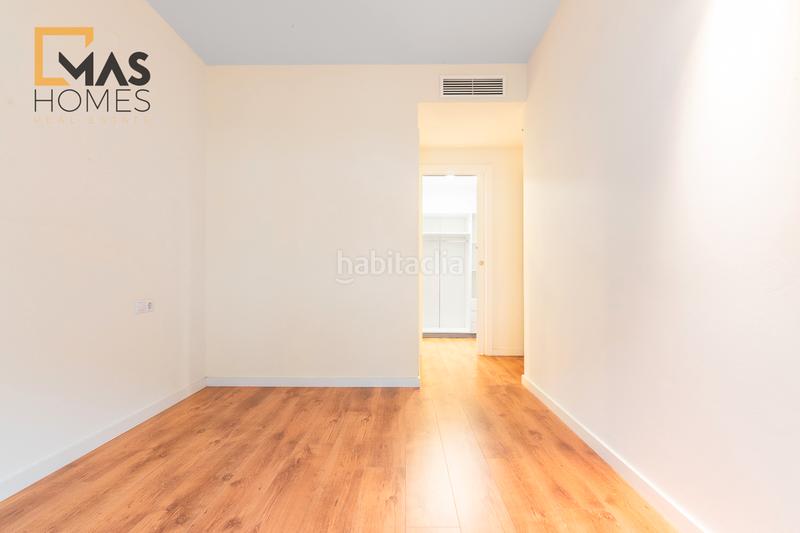 Foto 6b37cba0-dad7-4008-afe1-4a2f0a605ca5. Flat with heating parking pool in Santa Eulàlia Hospitalet de Llobregat (L´)