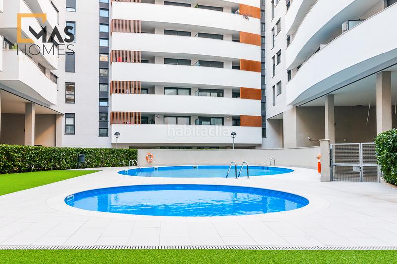 Foto 78c58510-3dbb-4236-b07c-04dbd360603d. Flat with heating parking pool in Santa Eulàlia Hospitalet de Llobregat (L´)