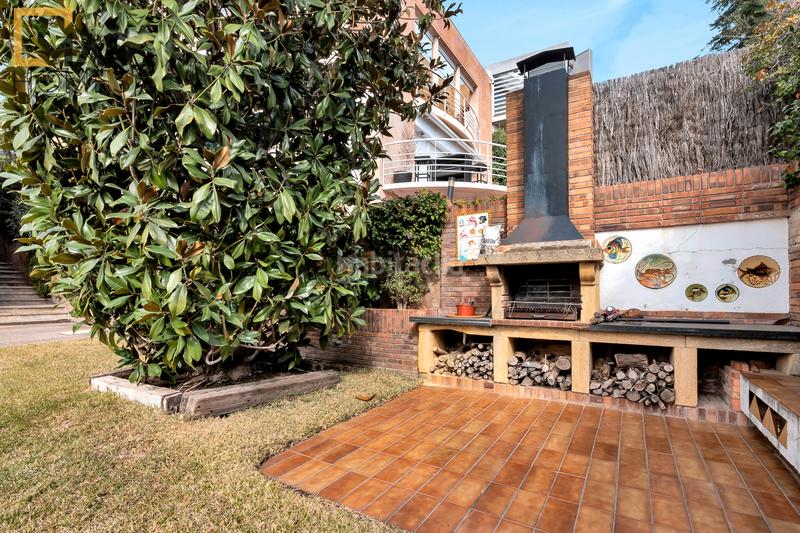 Foto c2a1e2ae-4957-4131-a44e-f04d66fec821. Chalet en La Plana-Bellsoleig Sant Just Desvern