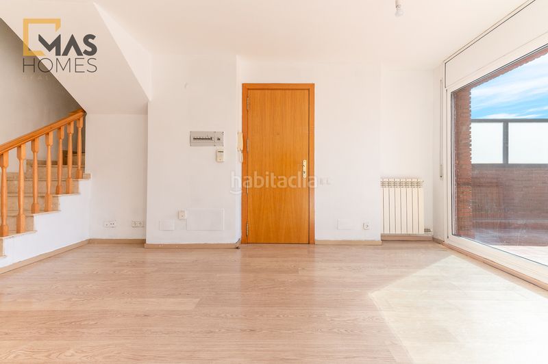Foto bc678a1d-444c-43d6-b673-65a5e5890430. Zweistöckige wohnung mit heizung parking in Cervelló