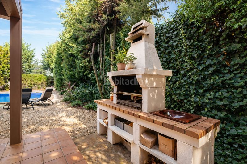 Foto caac8695-4c2a-4a26-956f-559b9c80dc37. Casa amb xemeneia calefacció aparcament piscina a Sant Cugat del Vallès