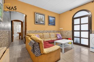 Flat in Carrer de Montserrat