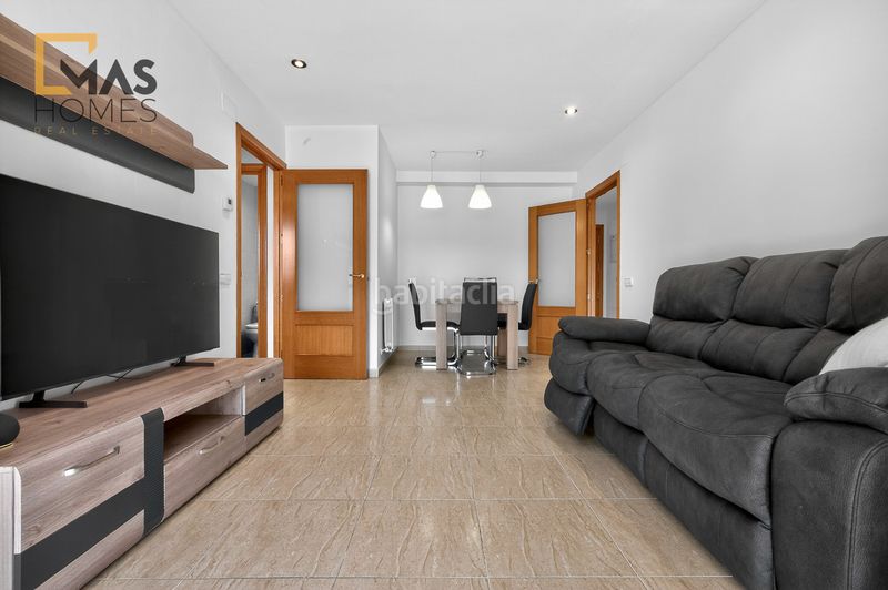 Foto 9de1b25f-ffdf-48bd-96c9-b39701e479f8. Pis amb calefacció aparcament a Olesa de Montserrat