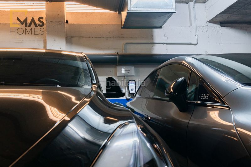 Foto dd894448-8d2c-41c2-b027-0d79277ae7de. Àtic amb calefacció aparcament piscina a Centre Sabadell