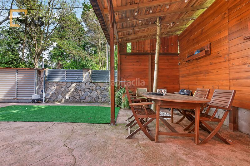 Foto f0d1865e-e9e5-4761-833b-5197c7ae156a. Dúplex amb calefacció a Mira-sol Sant Cugat del Vallès