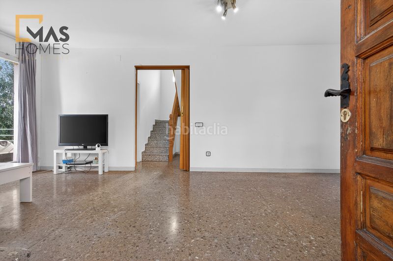 Foto c49ae30c-8d4c-4403-82a3-6f519de828a6. Casa amb aparcament a Castellnou-Can Mir-Can Solà Rubí
