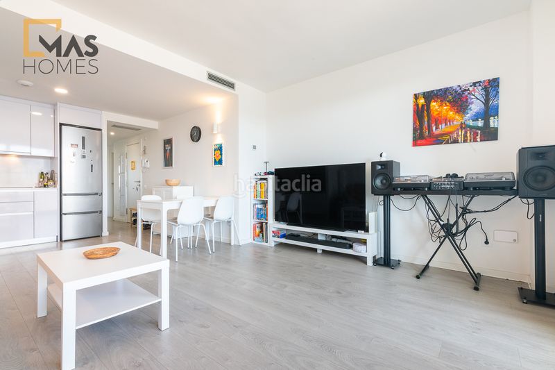 Foto caf2eb6e-5926-41a0-87aa-f743a7e2dd5b. Flat with heating parking pool in Centre Salou