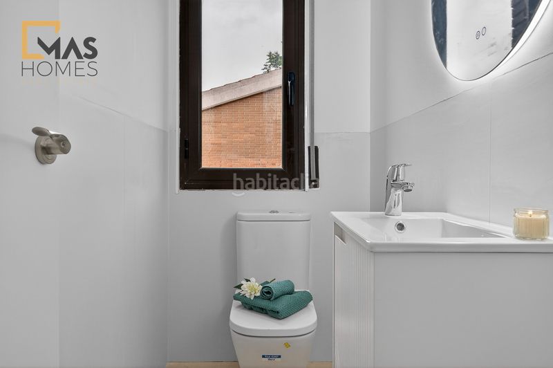 Foto 0d2abdf1-fe60-4a0b-8473-35031ed41889. Casa aparellada amb calefacció aparcament a Can Palet de Vista Alegre Terrassa
