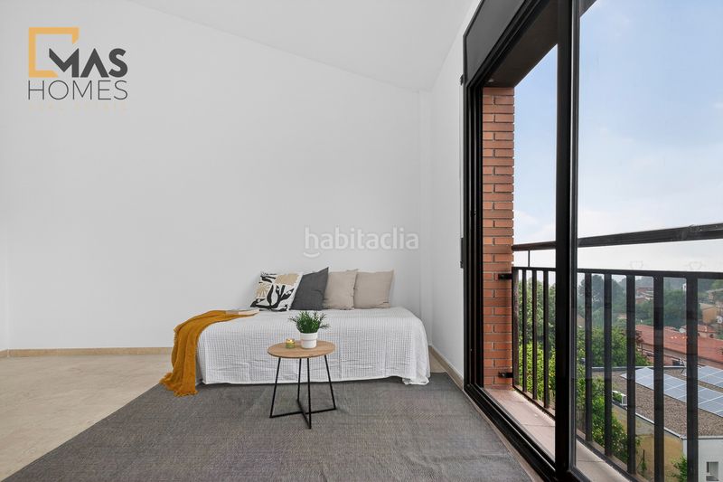 Foto a613d4c0-7e32-4066-b5a5-a0bc2869db54. Casa aparellada amb calefacció aparcament a Can Palet de Vista Alegre Terrassa