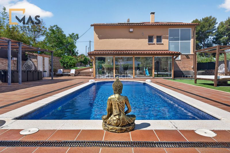 Foto e5587257-05f1-40e8-b9cf-6a52eed71795. Chalet en Ametlla del Vallès (L´)