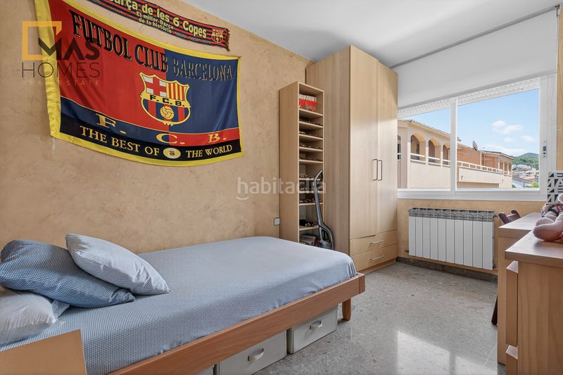 Foto 0b8b4692-faaa-44e0-a6a8-df5ca227803b. Casa adossada amb calefacció aparcament piscina a Sant Fost de Campsentelles