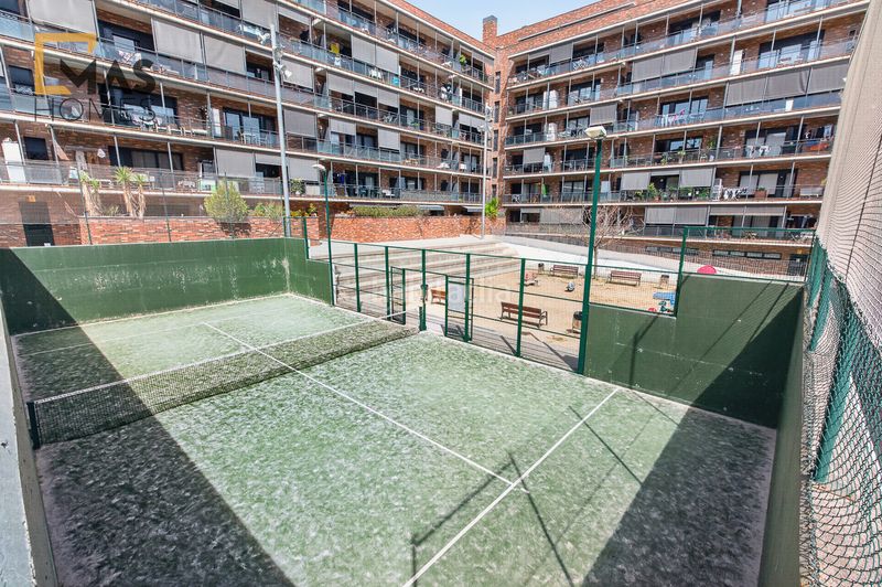 Foto bb9dc149-ad95-41ee-9999-3fb85ff7e014. Dúplex en Can Gambús Sabadell