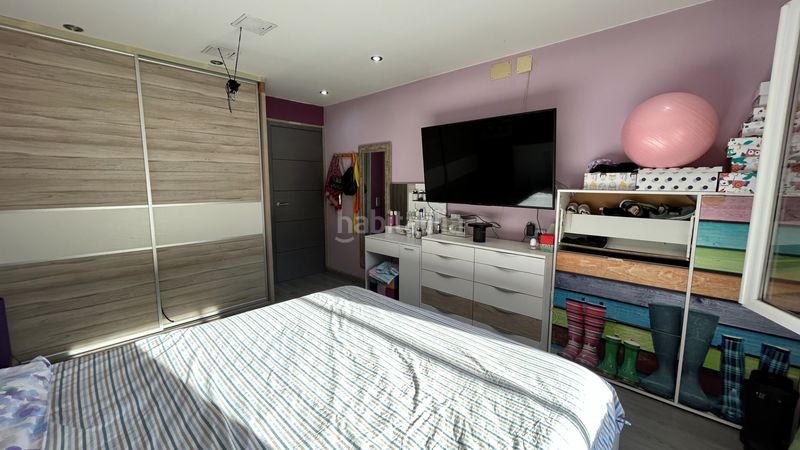Foto f517dba2-9b44-4745-9c10-aa9efcb3ce3e. Casa amb calefacció aparcament piscina a Montmar Castelldefels