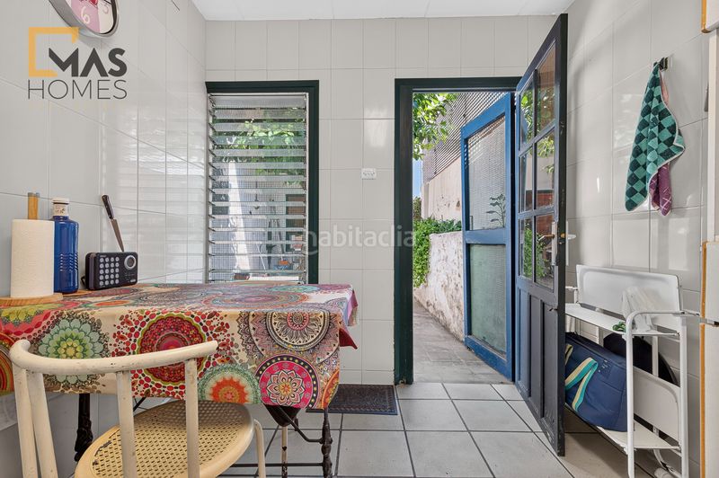 Foto d8d19428-c7b8-412c-9a0e-bd106ab46775. Casa adossada amb calefacció a Ca n'Aurell Terrassa