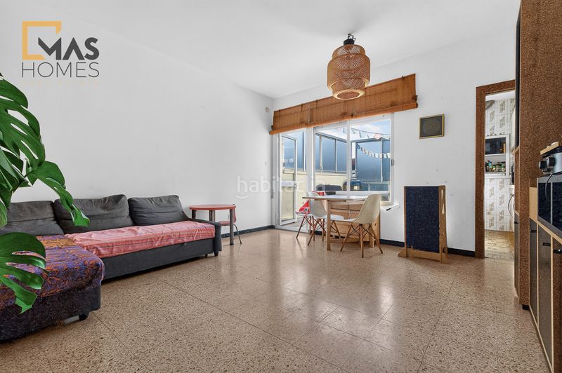 Foto eadf72b6-f282-4787-bf21-c7860d445003. Casa adossada amb calefacció a Ca n'Aurell Terrassa