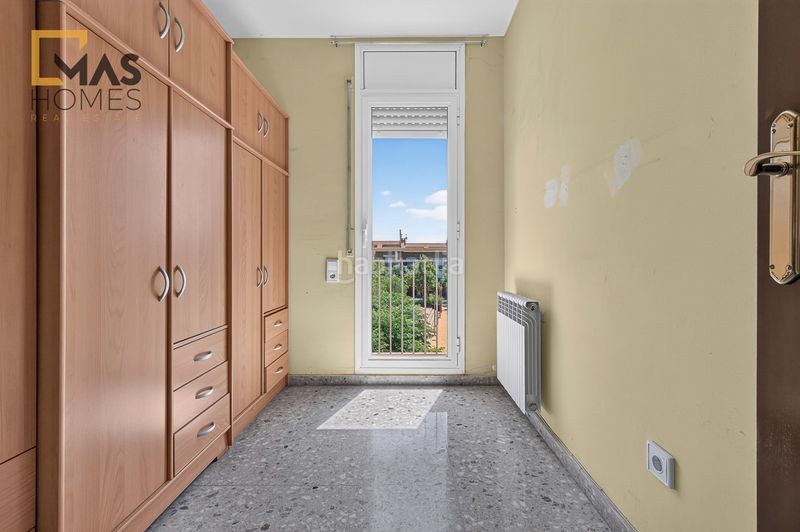 Foto 0df45c36-2d44-4722-920c-3e1f518f32a8. Casa adosada en Martorell