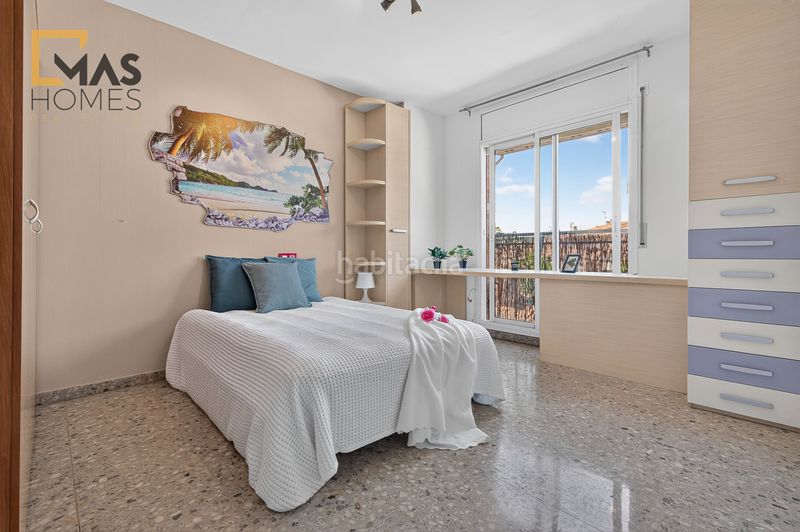 Foto f10f83f4-16fd-423b-b29f-fc508867af91. Casa adosada en Martorell