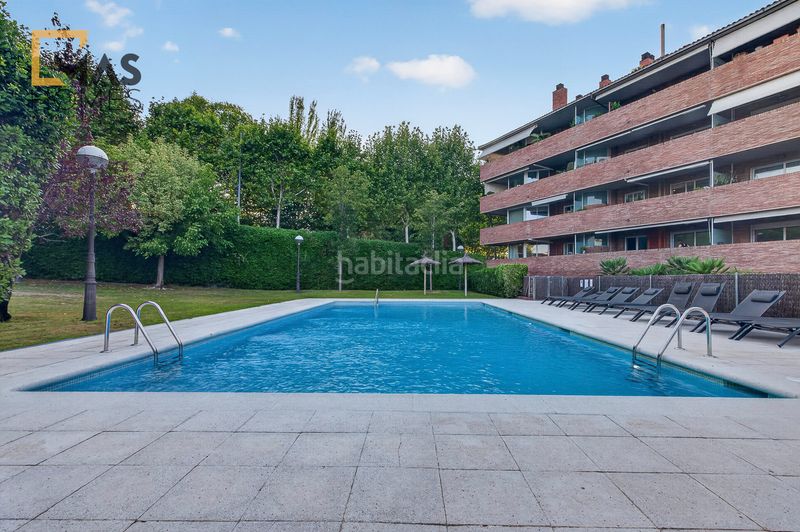 Foto b5ada37c-647b-4f8b-bacf-368bfd4258b3. Pis amb calefacció aparcament piscina a Parc Central Sant Cugat del Vallès