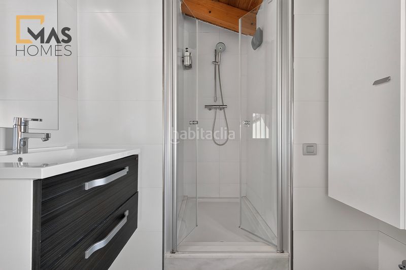 Foto e4cca21b-9692-4349-908f-6528da62676b. Àtic amb calefacció aparcament piscina a Arxiu Sant Cugat del Vallès