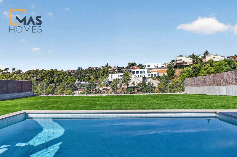 Foto 616f53eb-a9b4-4f6a-be22-5aa207d518f9. Casa amb xemeneia aparcament piscina a Viladecavalls