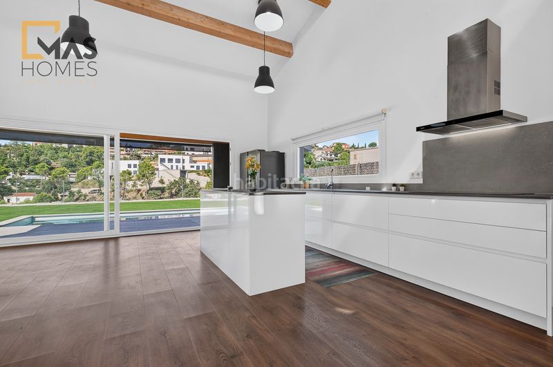 Foto e2b09499-03ea-44ce-a965-10a6f064e6b8. Casa amb xemeneia aparcament piscina a Viladecavalls