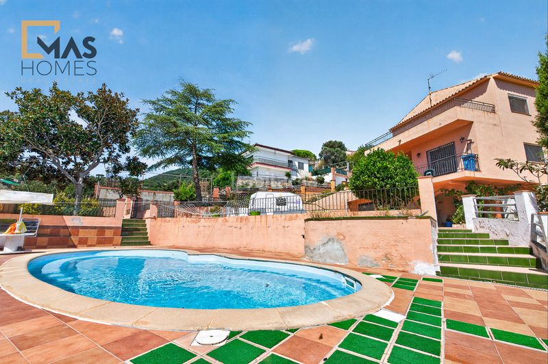 Foto dfd3b416-9162-4c76-9d9b-1a63078ffba5. Casa amb calefacció aparcament piscina a Niàgara Parc -Àgora Parc Tordera