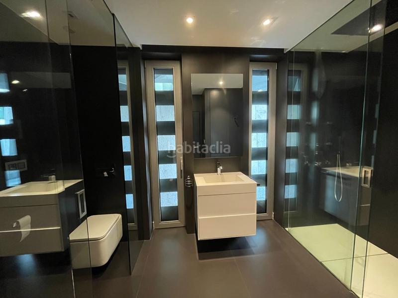 Foto 1ba84c01-ca94-448c-acc1-480beb6d3e5f. Xalet amb piscina a Sarria
