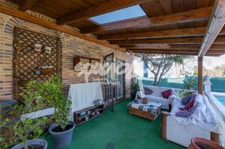 Chalet  Calle calle de poseidn. Privacidad y calidez en un entorno privilegiado