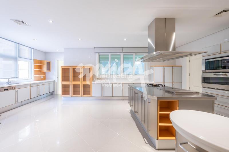 Foto a4747977-3648-403b-b408-18c7aa8f330d. Chalet venta de villa en Prado Largo en Prado Largo Pozuelo de Alarcón