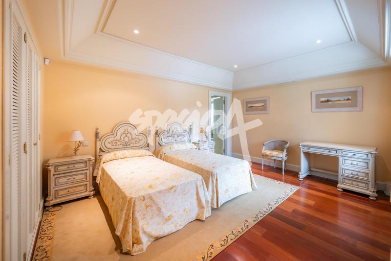Foto bc394673-3475-4810-8ebc-62c6ce5b1d7c. Chalet venta de villa en Prado Largo en Prado Largo Pozuelo de Alarcón