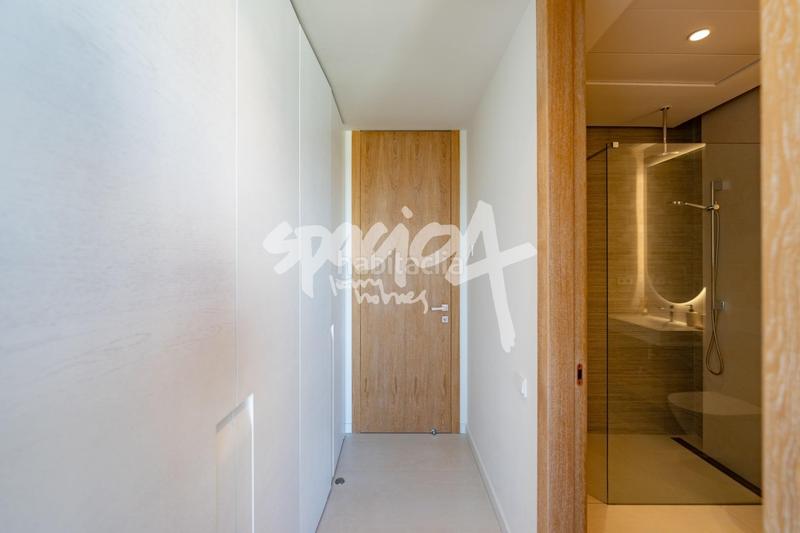 Foto 49eb0cd5-c9c2-4097-8204-e5834b65e2da. Attico con riscaldamento piscina in Prado de Somosaguas Pozuelo de Alarcón
