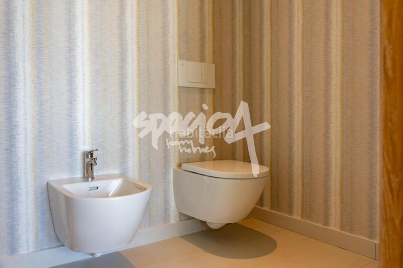 Foto f1cb8f51-e5a7-4ffd-9836-029114495492. Attico con riscaldamento piscina in Prado de Somosaguas Pozuelo de Alarcón