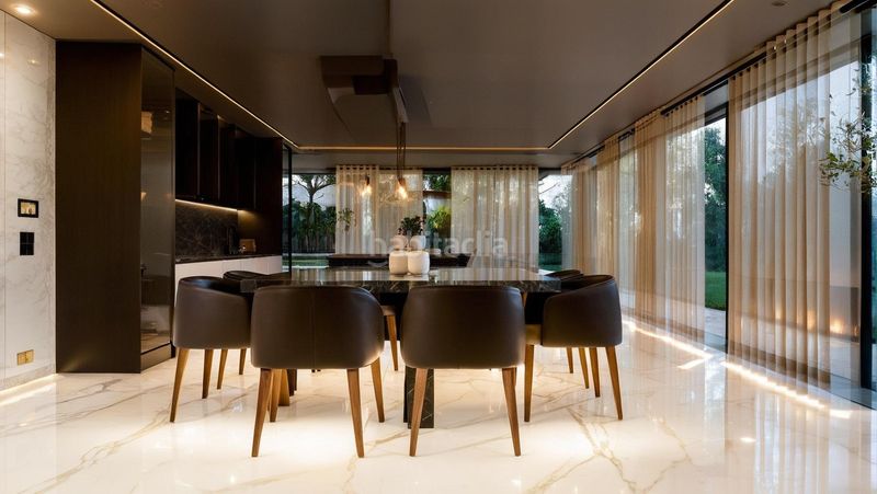 Foto 9f5f025e-4f0e-454a-869f-b3a2a796ec43. Xalet amb aparcament piscina a Valdepastores-Las Encinas Boadilla del Monte