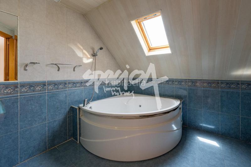 Foto be200d4f-f876-4dcf-82c1-4ae0ed9463df. Casa a schiera con riscaldamento parcheggio in La Garena Alcalá de Henares