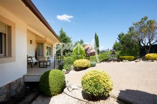 Chalet  Avenida palacios. Naturaleza, diseño y privacidad en jarabeltrán
