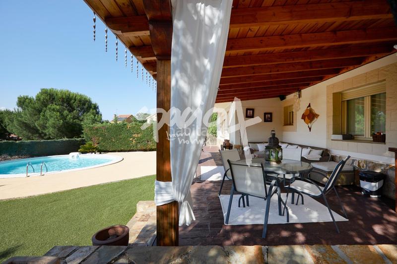 Foto 43a26b10-e12c-4703-b372-a9b499ce40d5. Chalet naturaleza, diseño y privacidad en jarabeltrán en Valdemorillo