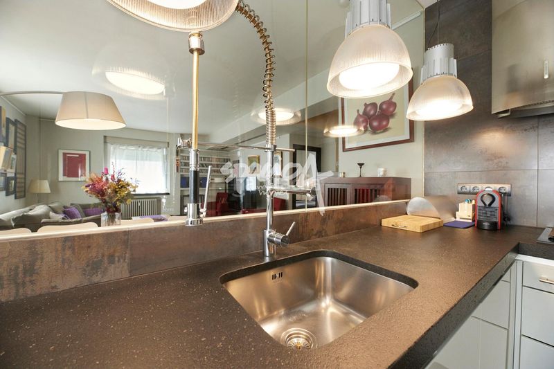 Foto c5a4fd5f-f876-467f-9b8a-c9810cbef240. Pis amb calefacció a Universidad-Malasaña Madrid