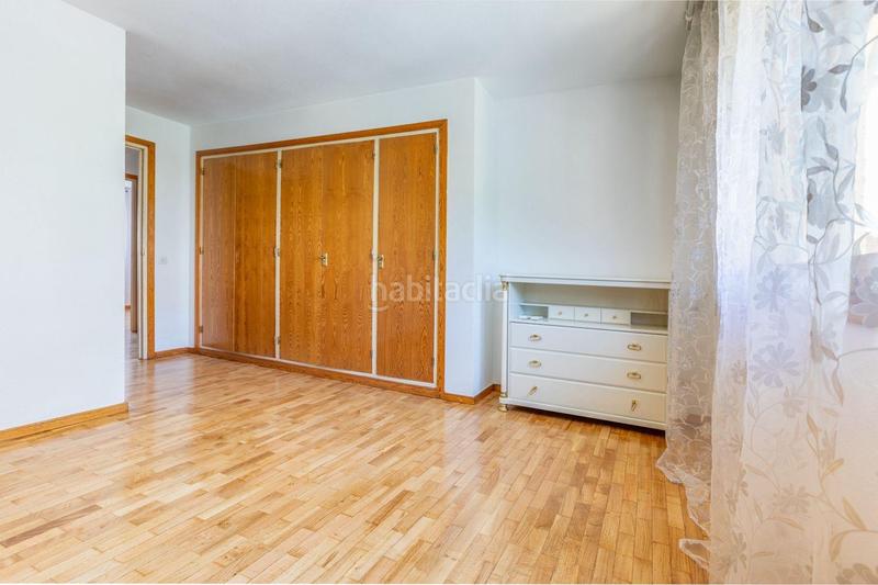 Foto 6e2c8515-3096-4146-892f-40d967390fc5. Casa a schiera con riscaldamento parcheggio in Centro-Manguilla Escorial (El)