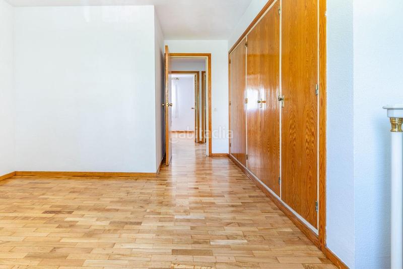 Foto b391ee82-561f-4bdc-9845-63185bc1a12d. Casa a schiera con riscaldamento parcheggio in Centro-Manguilla Escorial (El)