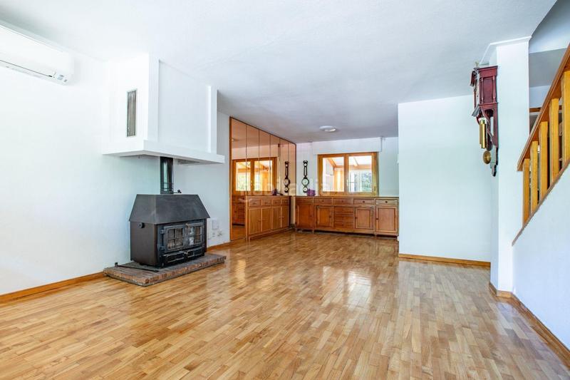 Foto e14be05d-9af0-4e9c-900a-8dfd434d37ab. Casa a schiera con riscaldamento parcheggio in Centro-Manguilla Escorial (El)