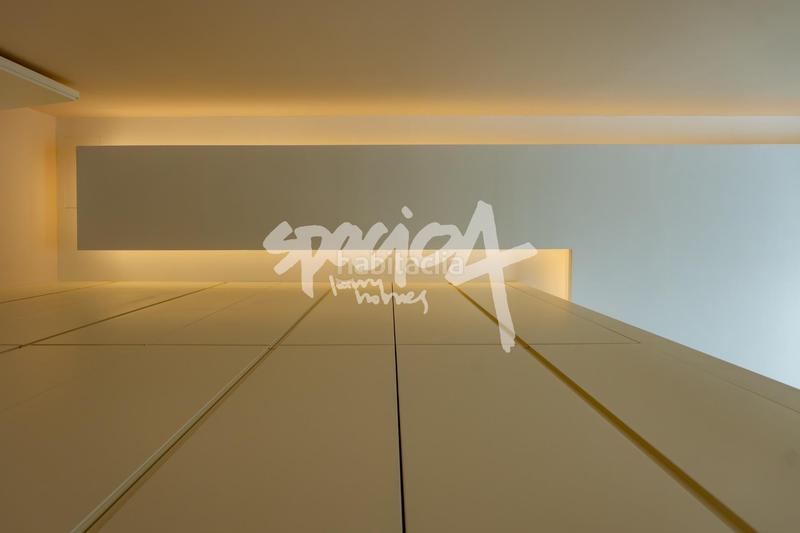 Foto b8abf3e4-e0f9-48e0-ab54-620f66c701aa. Chalet mit pool in Las Lomas Boadilla del Monte