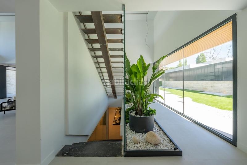 Foto f2cdf710-b510-4bd6-b0b6-cb5ebd0f374e. Chalet mit pool in Las Lomas Boadilla del Monte