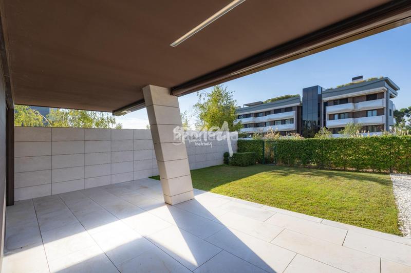 Foto e9269f39-8da0-45c3-91be-b32f37373f59. Planta baixa a Prado de Somosaguas Pozuelo de Alarcón