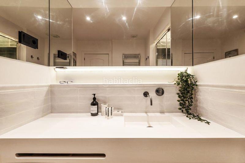 Foto 86fadec4-482e-491b-81c6-058038cb75b2. Rent flat with heating in Embajadores-Lavapiés Madrid