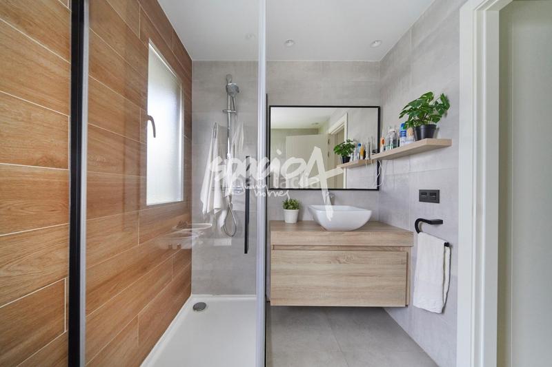 Foto 1d22b19f-a0da-43b5-a2c7-b1a0d4c0d6c8. Casa amb calefacció aparcament piscina a Buenavista-Valparaíso-La Legua Toledo