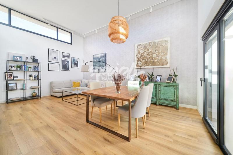 Foto a037a5fc-3c6b-49c7-acf8-54202c95b12d. Casa amb calefacció aparcament piscina a Buenavista-Valparaíso-La Legua Toledo