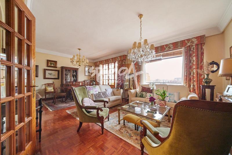 Foto 0aaf2b63-dd0e-4821-804e-3cb88485616a. Pis amb aparcament piscina a Ciudad Universitaria Madrid