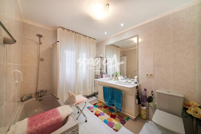 Foto 104d83f6-9427-47c5-997d-a15f4f0c447c. Pis amb aparcament piscina a Ciudad Universitaria Madrid