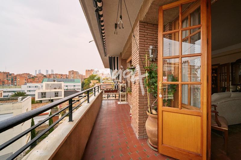 Foto 29c913ee-8e95-4315-84fe-9fa8c070a419. Pis amb aparcament piscina a Ciudad Universitaria Madrid