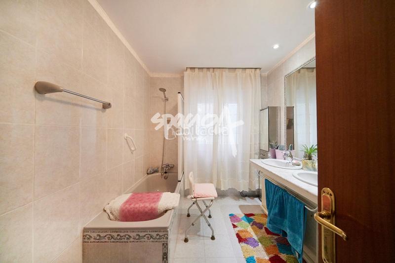 Foto 42557eb1-d56b-48ff-a1ef-1b098474e95f. Pis amb aparcament piscina a Ciudad Universitaria Madrid